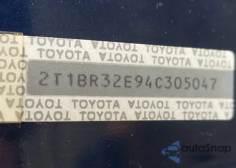 2004 Toyota Corolla S z USA, uszkodzony, nr VIN 2T1BR32E94C305047